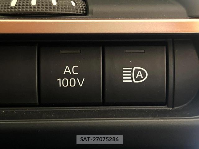 Toyota Crown Crossover 2023-01 8279411-7