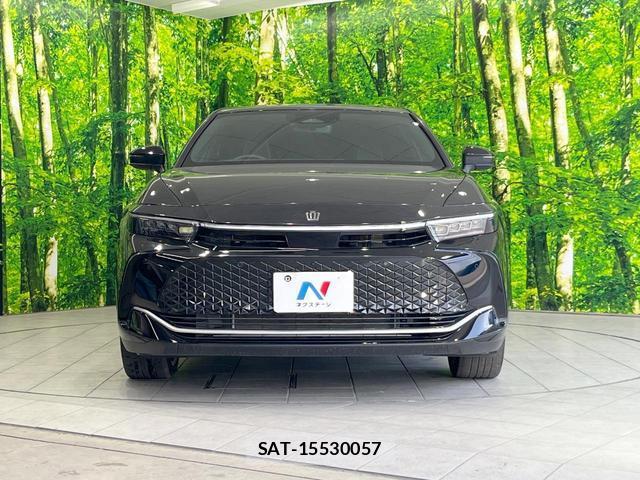 Toyota Crown Crossover 2023-01 8279456-13
