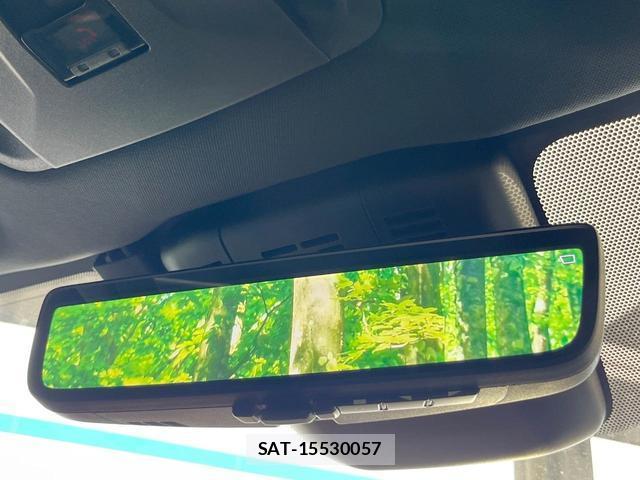 Toyota Crown Crossover 2023-01 8279456-6