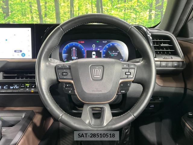 Toyota Crown Crossover 2023-03 8280115-11