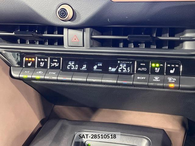 Toyota Crown Crossover 2023-03 8280115-4