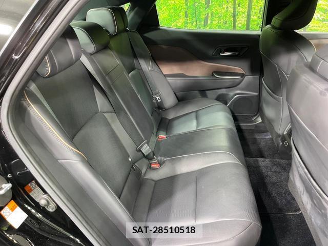 Toyota Crown Crossover 2023-03 8280115-9