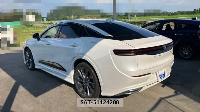 Toyota Crown Crossover 2023-01 8281766-13