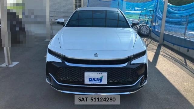 Toyota Crown Crossover 2023-01 8281766-9