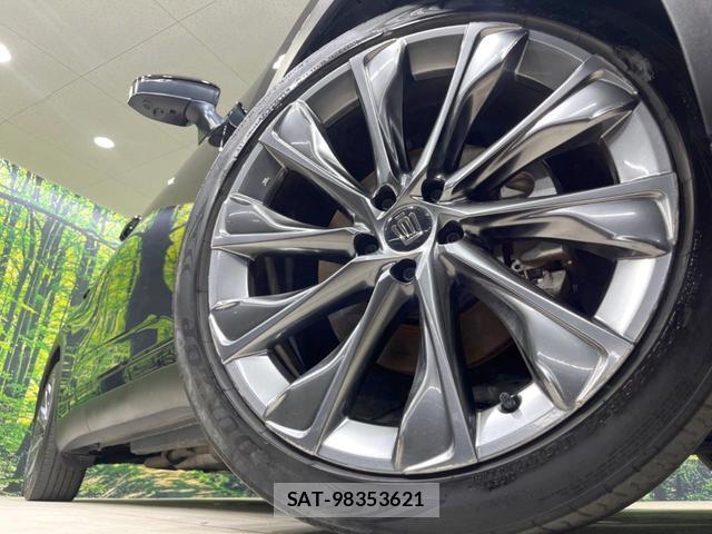Toyota Crown Crossover 2023-08 8282649-12