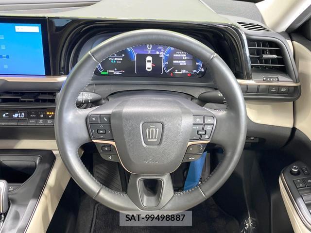 Toyota Crown Crossover 2023-05 8282650-10