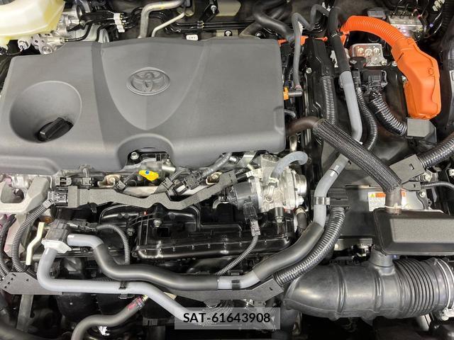 Toyota Crown Crossover 2023-12 8283189-17