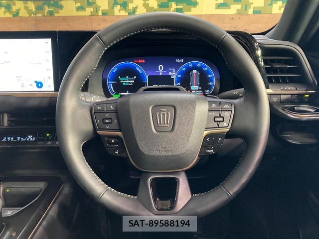 Toyota CROWN ESTATE 2025-09 8277638-10
