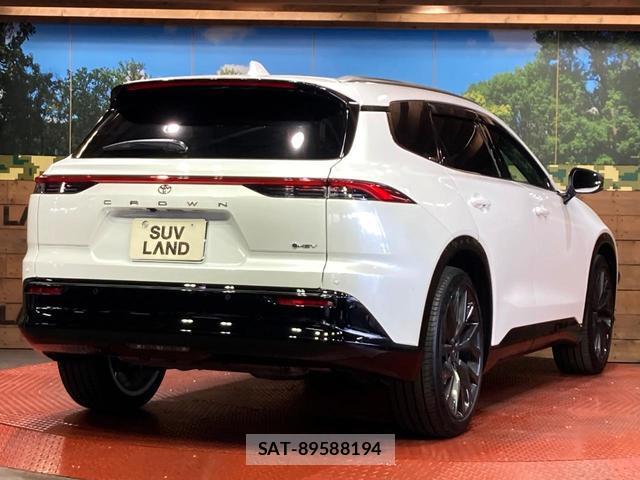 Toyota CROWN ESTATE 2025-09 8277638-16