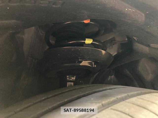 Toyota CROWN ESTATE 2025-09 8277638-19