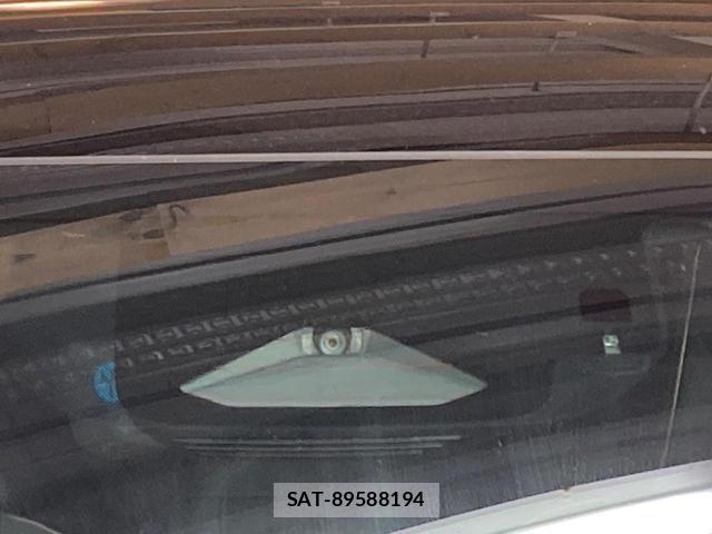 Toyota CROWN ESTATE 2025-09 8277638-6