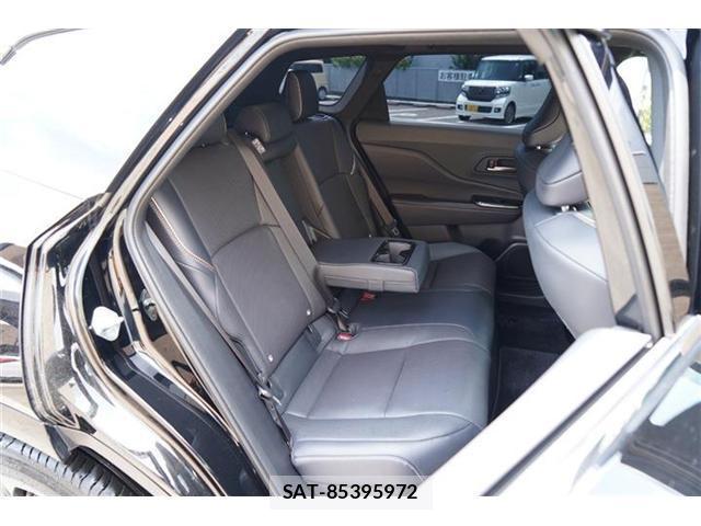 Toyota CROWN ESTATE 2025-09 8278113-11