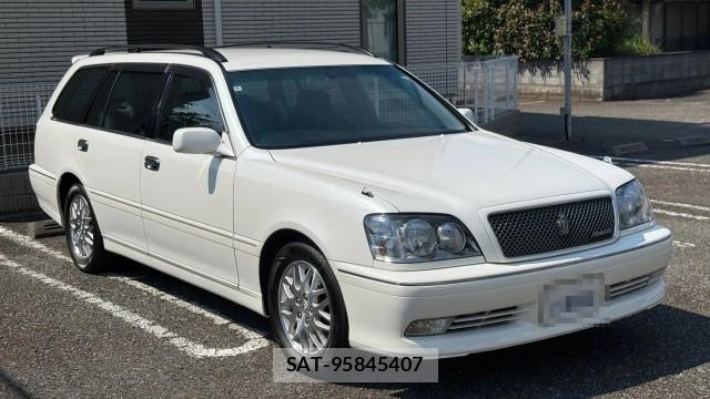 Toyota CROWN ESTATE 2002-06 8281832-11