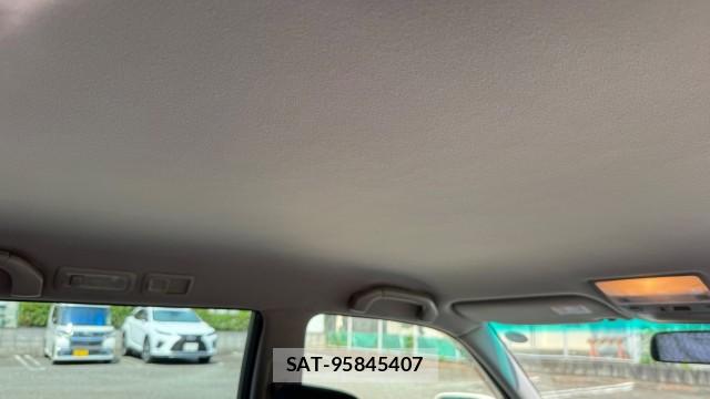 Toyota CROWN ESTATE 2002-06 8281832-14