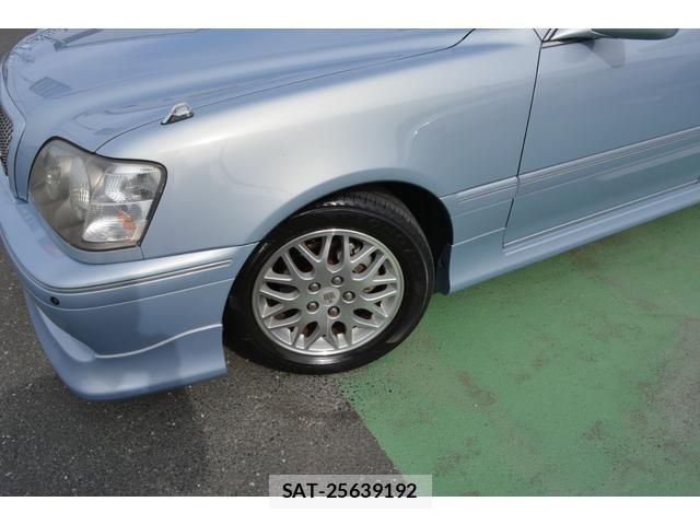 Toyota CROWN ESTATE 2005-08 8283237-19