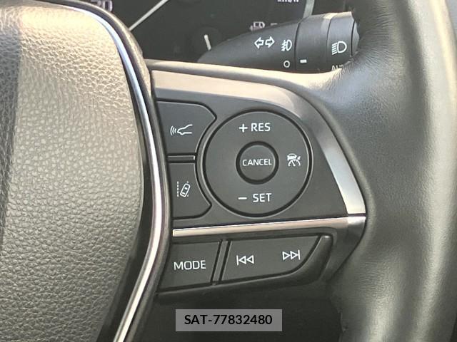 Toyota CROWN HYBRID 2021-06 8277211-13