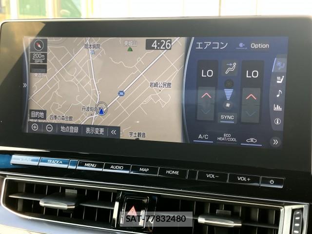 Toyota CROWN HYBRID 2021-06 8277211-4