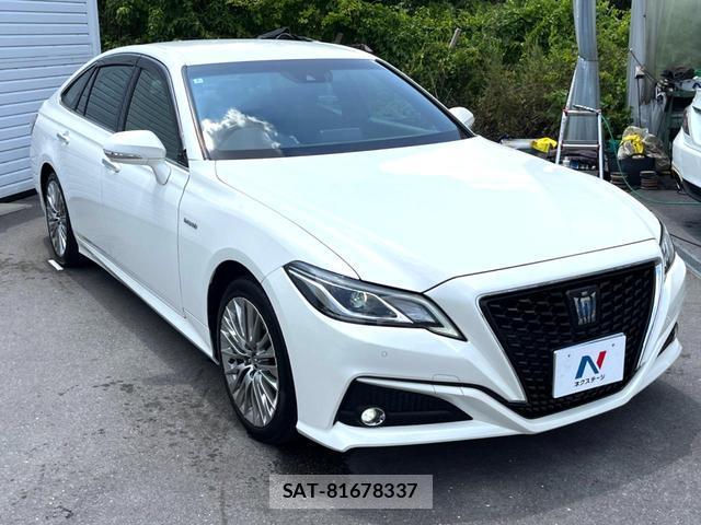 Toyota CROWN HYBRID 2020-01 8277245-15