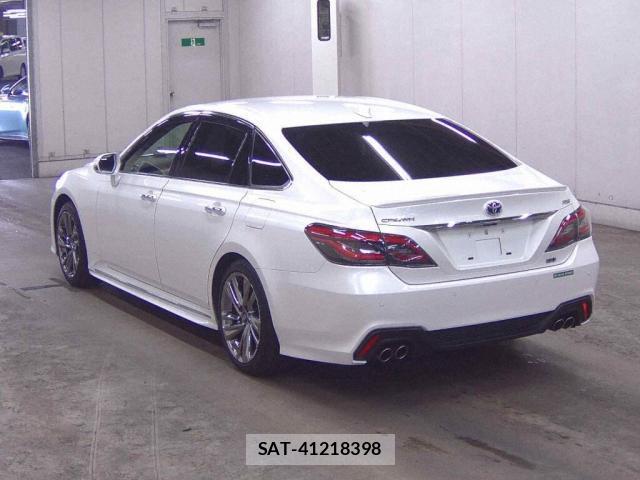 Toyota CROWN HYBRID 2021-05 8277432-1