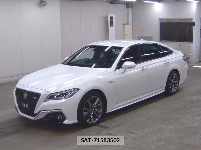 Toyota CROWN HYBRID 2021-12 8277440-3