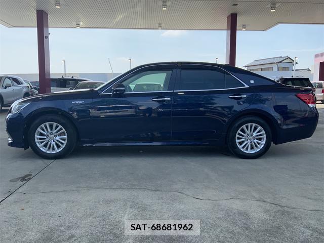 Toyota CROWN HYBRID 2015-12 8277825-4