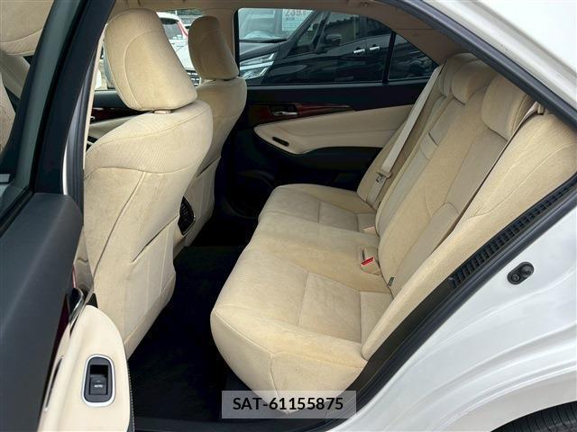 Toyota CROWN HYBRID 2014-01 8278754-13
