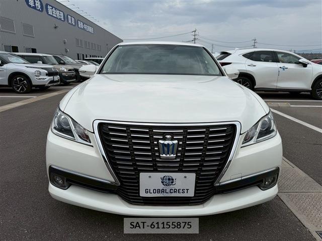 Toyota CROWN HYBRID 2014-01 8278754-2