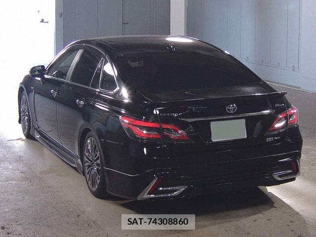 Toyota CROWN HYBRID 2018-10 8278896-4