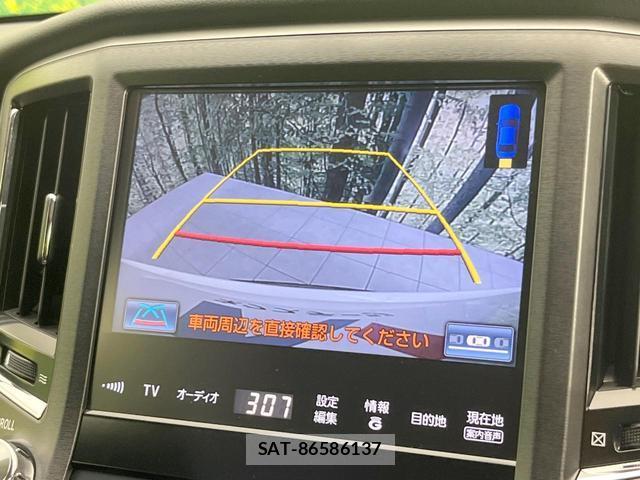 Toyota CROWN HYBRID 2013-09 8279981-5