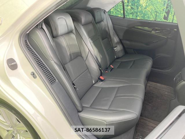 Toyota CROWN HYBRID 2013-09 8279981-8
