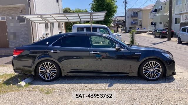 Toyota CROWN HYBRID 2014-01 8280604-10