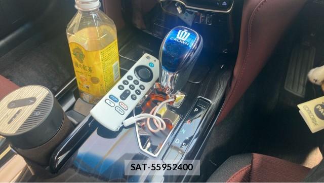 Toyota CROWN HYBRID 2016-09 8280642-14