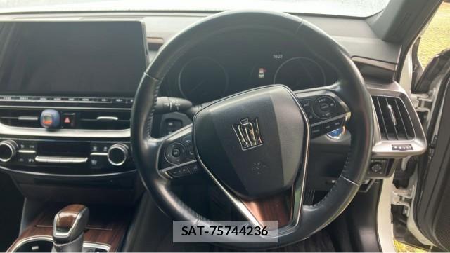 Toyota CROWN HYBRID 2021-03 8281073-16