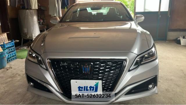 Toyota CROWN HYBRID 2018-11 8281368-9