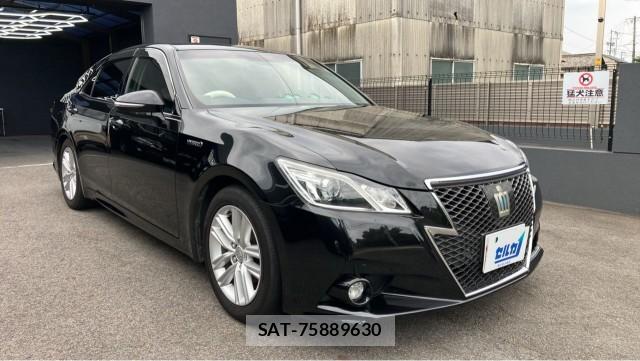 Toyota CROWN HYBRID 2013-02 8281656-11