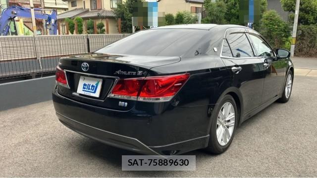 Toyota CROWN HYBRID 2013-02 8281656-12