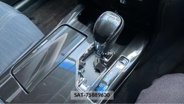 Toyota CROWN HYBRID 2013-02 8281656-14
