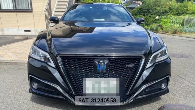 Toyota CROWN HYBRID 2019-09 8281885-9