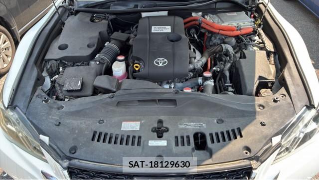 Toyota CROWN HYBRID 2016-04 8282044-7