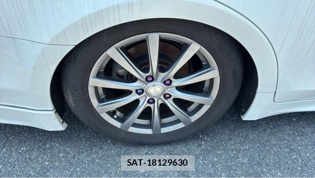 Toyota CROWN HYBRID 2016-04 8282044-8