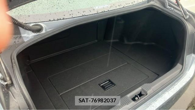 Toyota CROWN HYBRID 2018-06 8282379-17