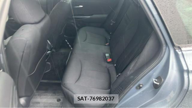 Toyota CROWN HYBRID 2018-06 8282379-6