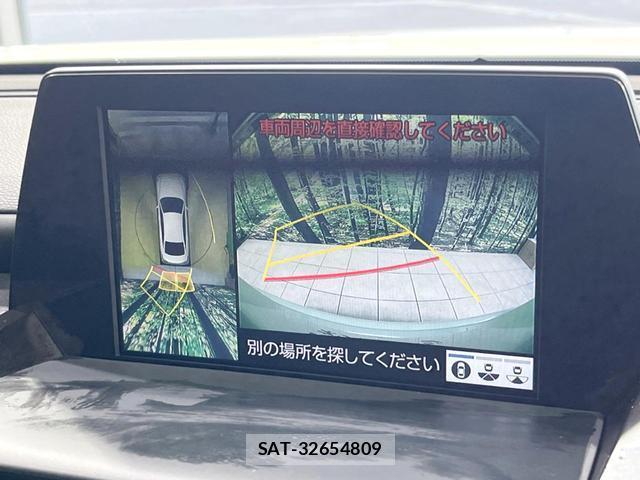 Toyota CROWN HYBRID 2019-03 8282657-3