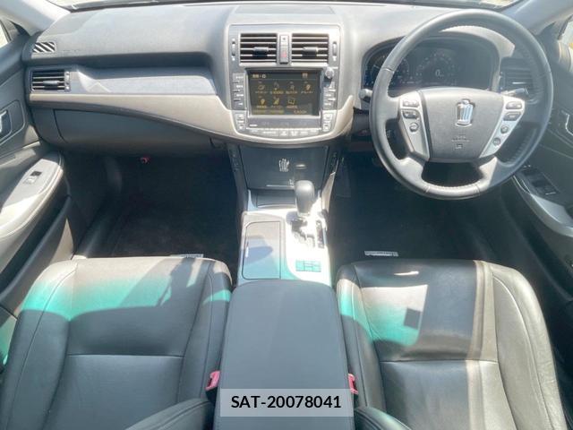 Toyota CROWN HYBRID 2010-09 8282851-1
