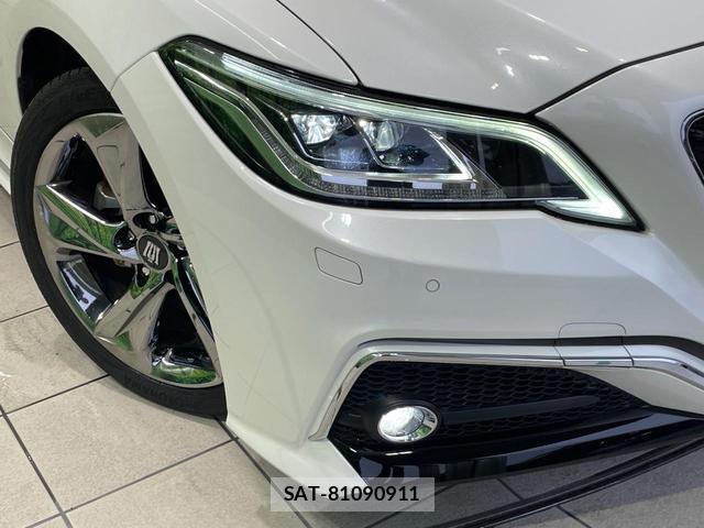 Toyota CROWN HYBRID 2019-02 8282953-11