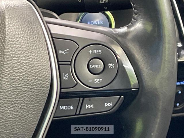 Toyota CROWN HYBRID 2019-02 8282953-5