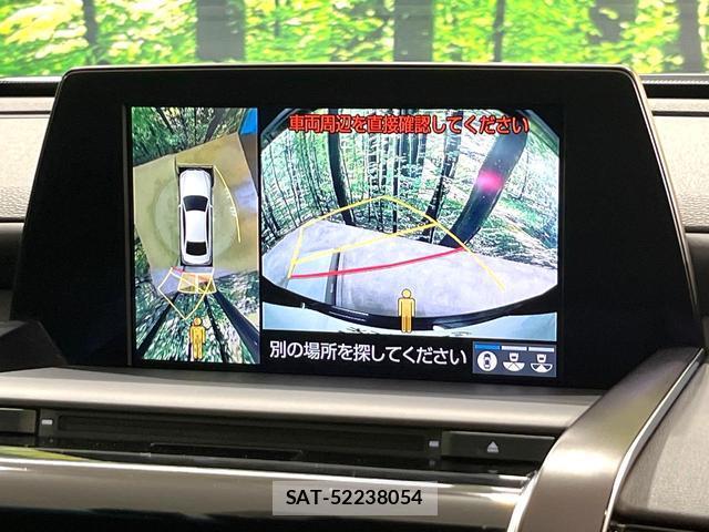 Toyota CROWN HYBRID 2018-07 8283479-4