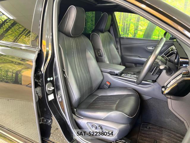 Toyota CROWN HYBRID 2018-07 8283479-8