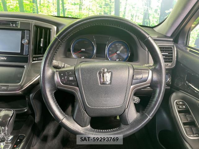 Toyota CROWN HYBRID 2013-09 8283596-10