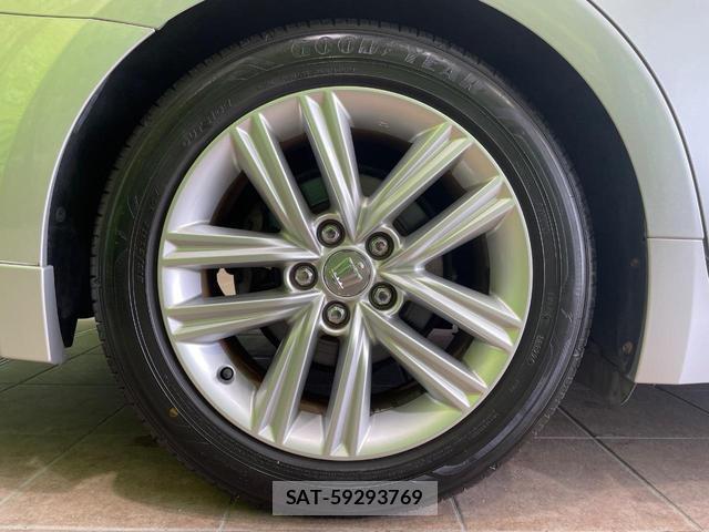 Toyota CROWN HYBRID 2013-09 8283596-12